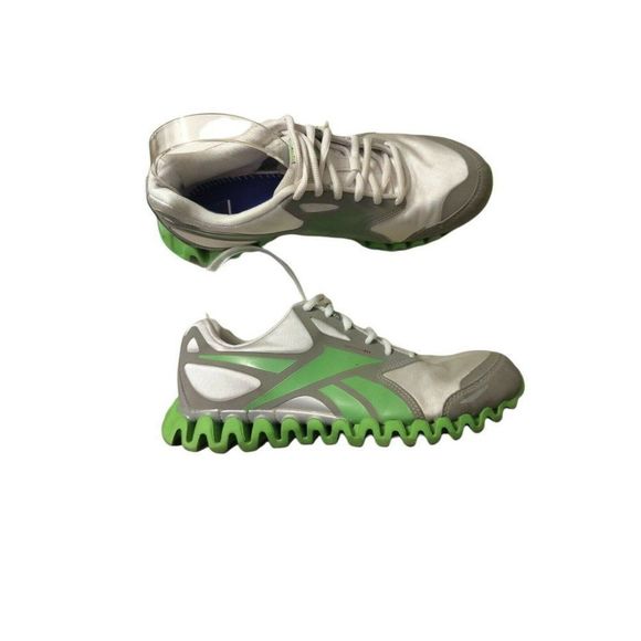 Reebok women's zignano Premier sneakers Neon Green/Gray Smooth Fit Shoes sz 7.5 - Picture 1 of 8